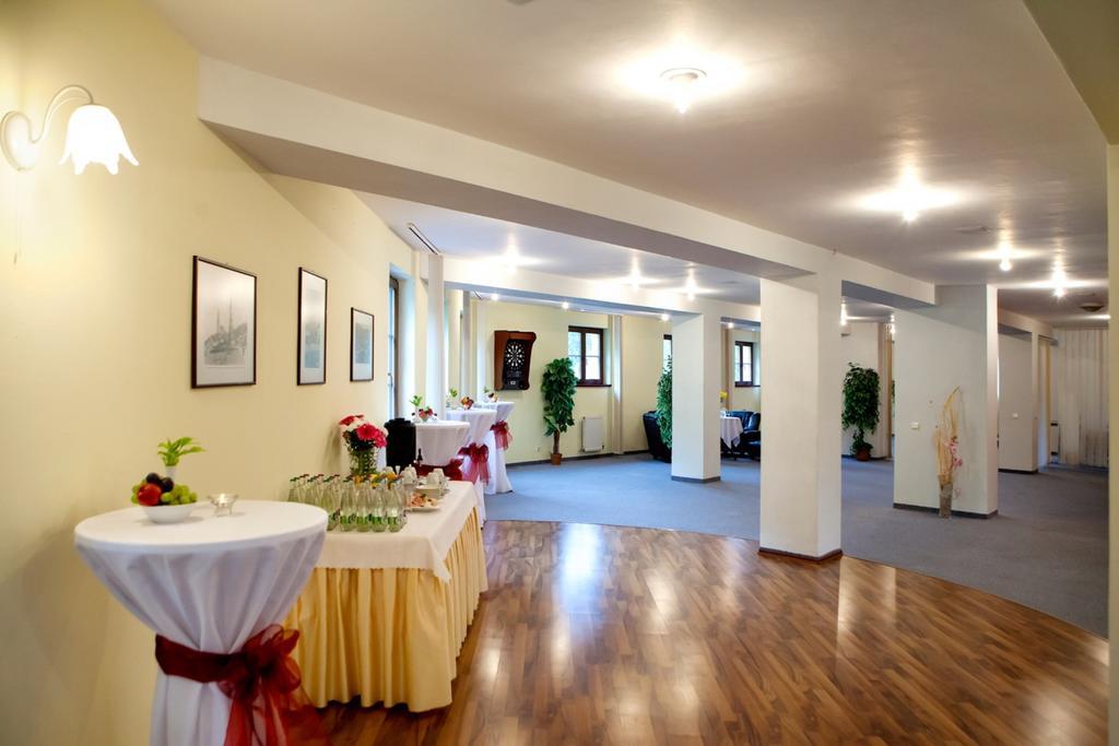 Hotel Golfer Kremnica Extérieur photo