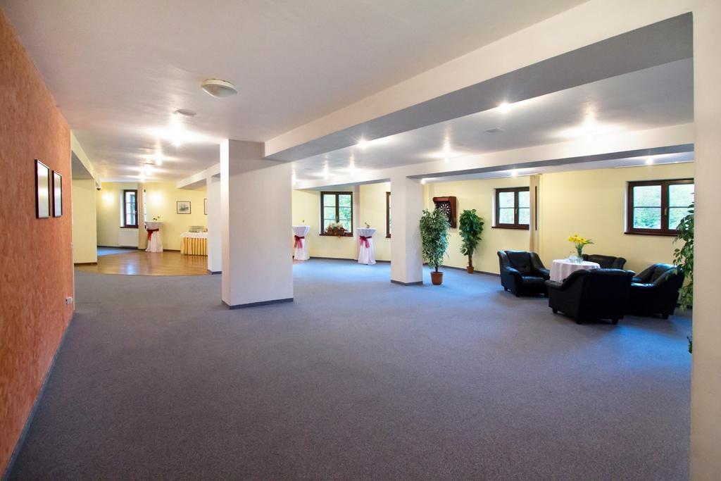 Hotel Golfer Kremnica Extérieur photo