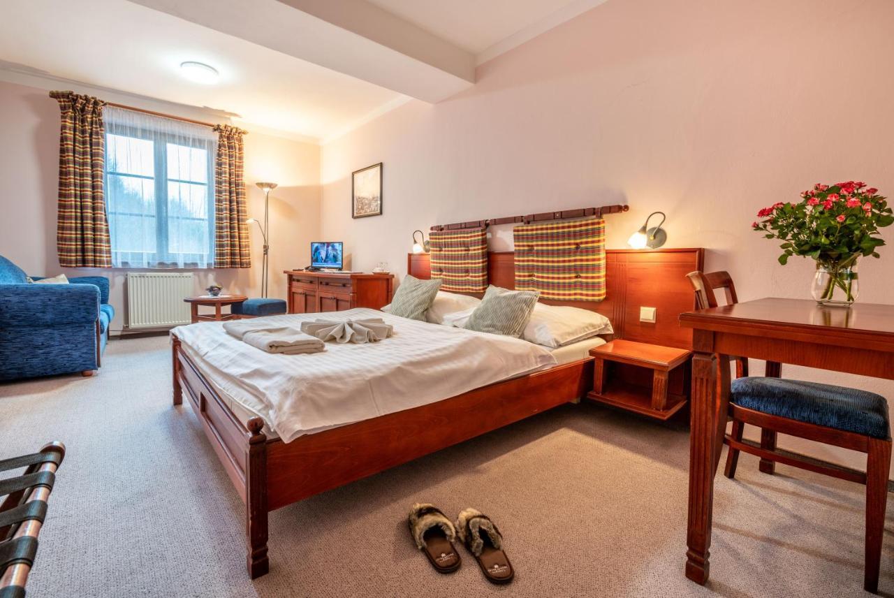 Hotel Golfer Kremnica Extérieur photo